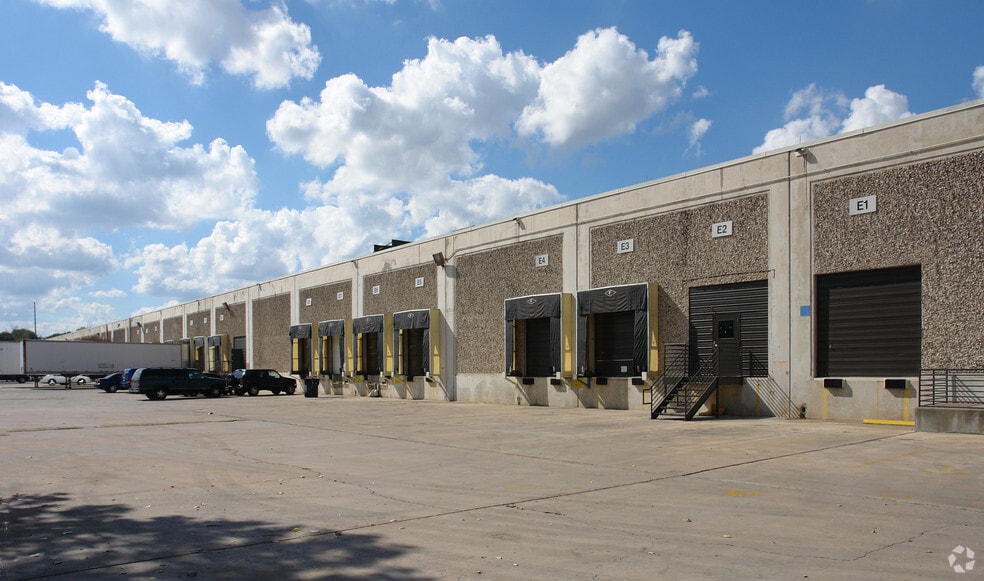 10200 McKalla Pl, Austin, TX 78758 | LoopNet