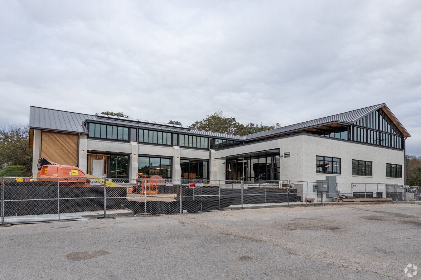 108 Gibson St, Austin, TX 78704 | LoopNet